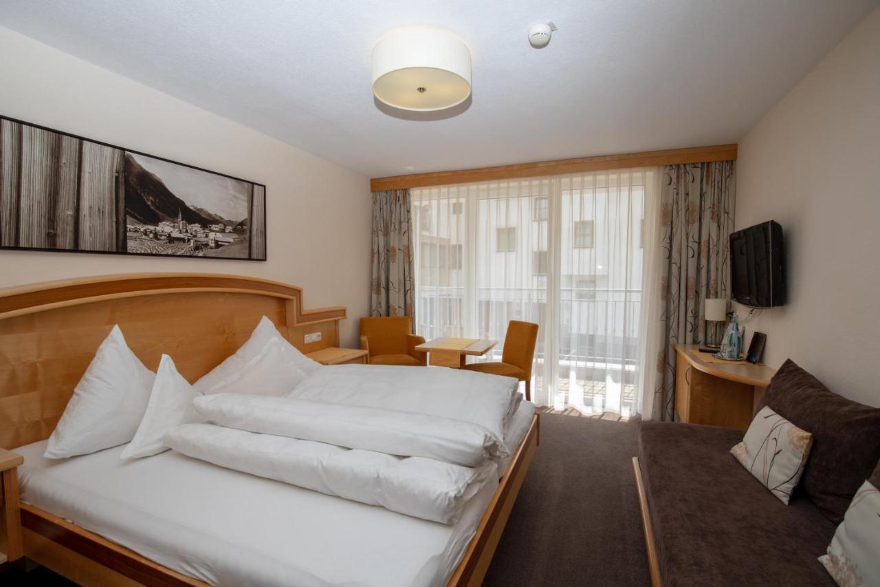 Hotel Charly Ischgl Buitenkant foto
